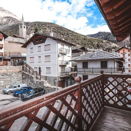Residence Aquila - Bilo Punta Goa Brusson Bagian luar foto